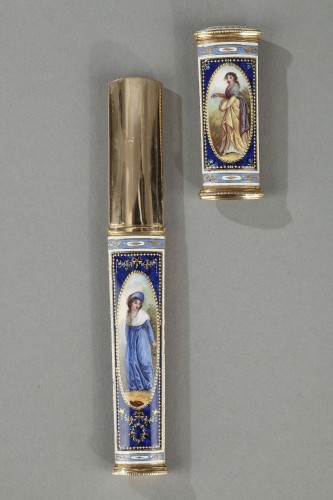 Antiquités - Gold and enamel needle or wax case