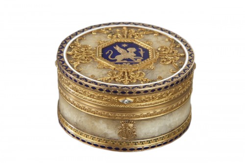 Tabatière en quartz, or, email et diamant - Rozet et Fishmeinster