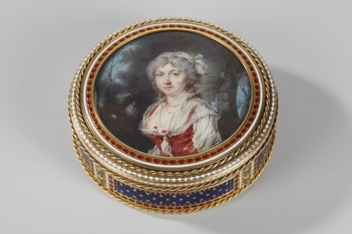 Gold and enamel bonbonniere with miniature on ivory - Objects of Vertu Style Louis XVI