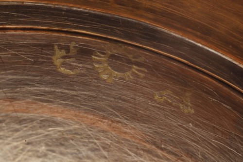 Antiquités - Boite ronde en or, émail imitation agate herborisée XVIIIe siècle