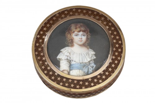 Boite en écaille, or et miniature fin du XVIIIe siècle
