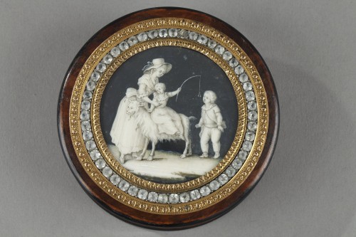 Boite en thuya, miniature sur ivoire et pierres du rhin - Objets de Vitrine Style Louis XVI