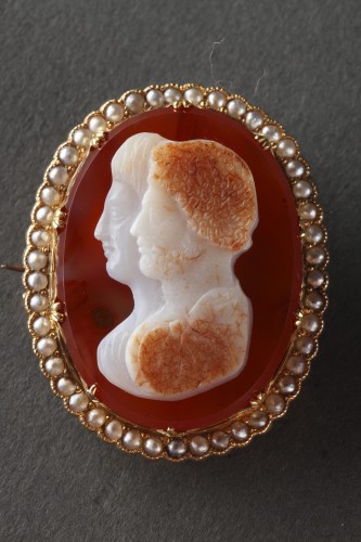 Camée sur agate, monture or et demi perles - Bijouterie, Joaillerie Style Napoléon III