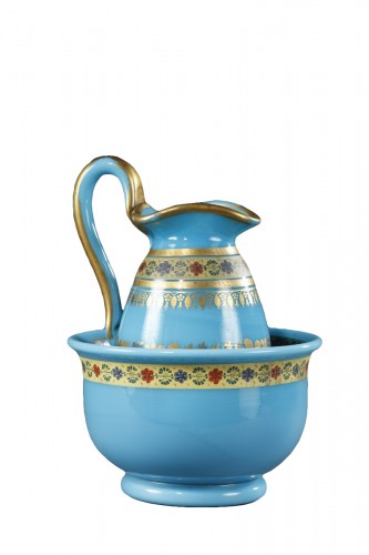 Bowl and Pitcher in blue Opaline with Desvignes Decoration 