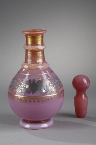 Early 19th Century Pink Opaline Bottle - Restauration - Charles X