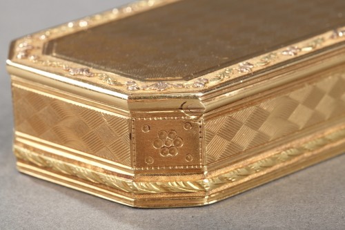 Louis XVI - Gold Snuff box Late 18th century