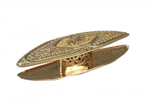 A Louis XV gold knotting shuttle