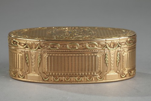 Louis XVI Gold snuff box. 1780 - 