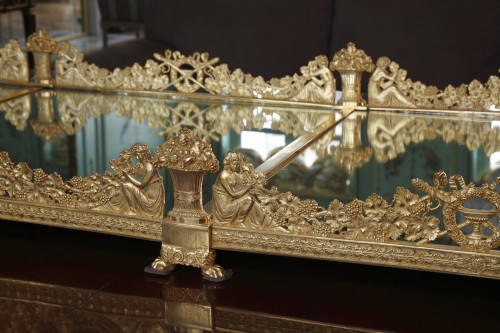Restauration - Charles X - Important surtout en bronze doré en quatre parties Circa 1820