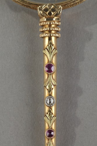Bijouterie, Joaillerie  - Face à main en or, diamants et rubis XIXe siècle