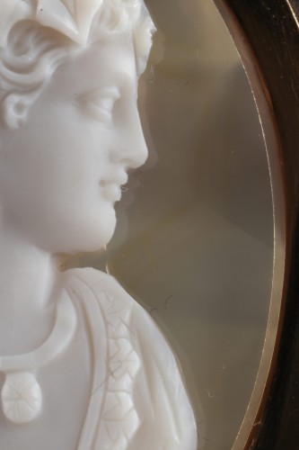 Antiquités - A 19th century cameo brooch