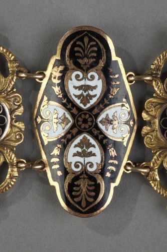 XIXe siècle - Bracelet émail et pomponne Début du XIXe siècle
