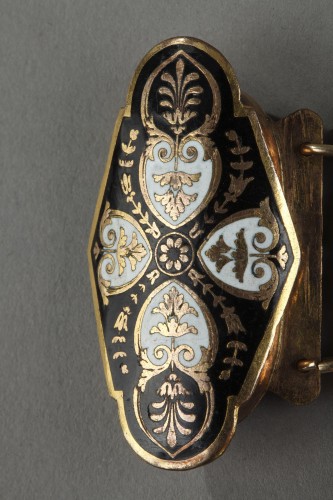 Restauration - Charles X - Bracelet émail et pomponne Début du XIXe siècle