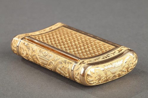 An early 19th century French gold snuff-box - Restauration - Charles X
