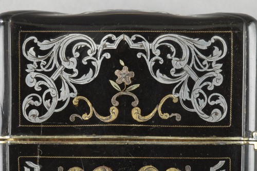 Directoire - Nécessaire à parfum, écaille, argent et vermeil XVIIIe siècle