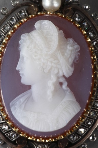 19th century Cameo on agate, gold and diamond - Antique Jewellery Style Napoléon III