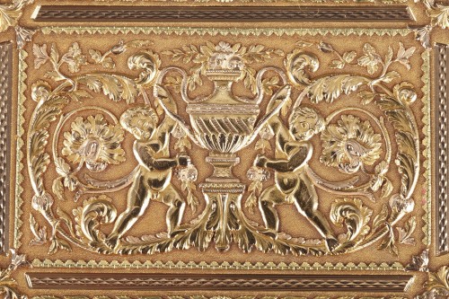 Objects of Vertu  - Early 19th century gold box French Restauration