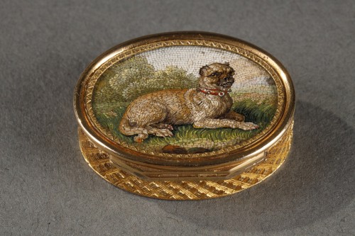 Vinaigrette en or et micro-mosaïque, début du XIXe siècle - Atelier A.Aguatti - Objets de Vitrine Style Empire