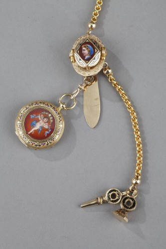 Antique Jewellery  - Mid-19th century Gold enamel chatelaine with Frères Junod&#039; watch