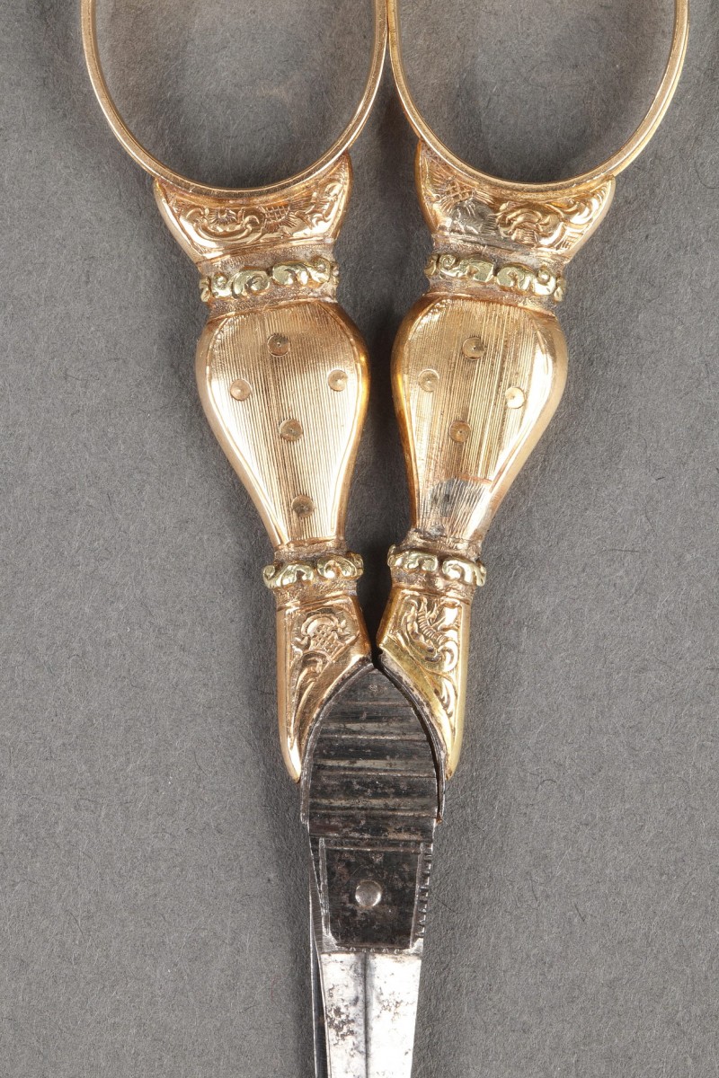 Nécessaire à couture en or et ivoire du XIXe siècle - N.99925
