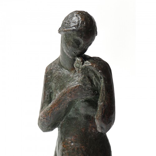 Sculpture Sculpture en Bronze - Gilbert PRIVAT (1892-1969) - Jeune fille à la colombe