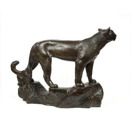 Sculpture Sculpture en Bronze - Charles DELHOMMEAU (1883-1970) - Panthère sur un rocher