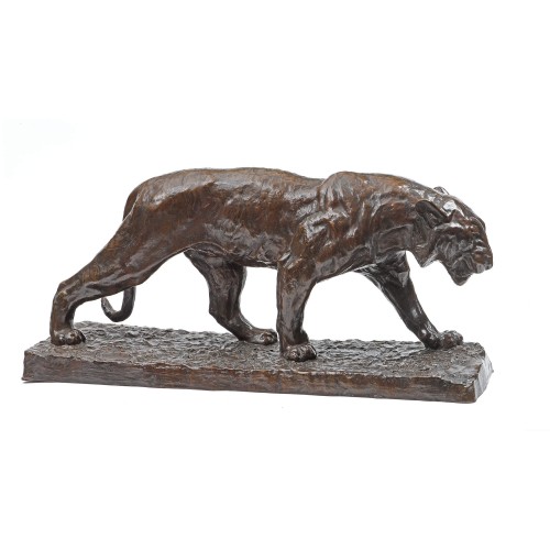 Sculpture  - Albert HARGER (1857-1940) - Lionne en marche