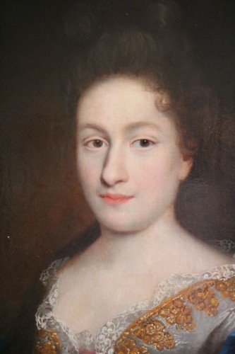Paire de portraits de forme ovale, École française du 18e siècle - Régence