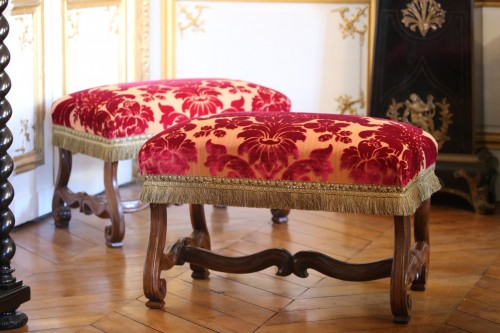 18th century - Pair of stools, Louis XIV period