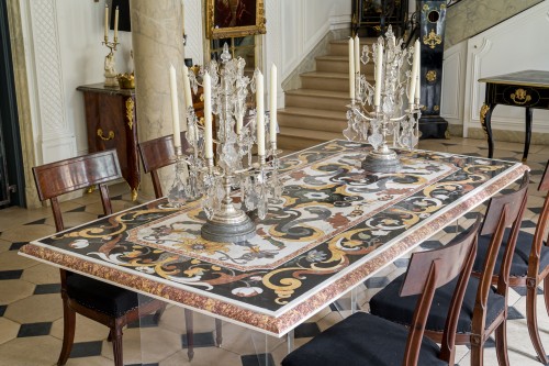 Table in marble inlay - 