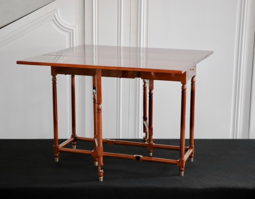 Table gateleg en acajou fin 18e - Mobilier Style Louis XVI