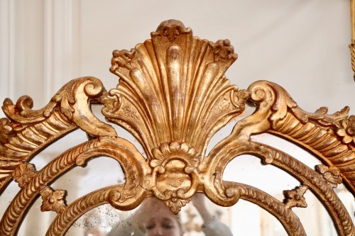 French Regence gilded wood mirror - Mirrors, Trumeau Style Louis XV
