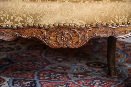 Seating  - Stunning Regence period concave sofa