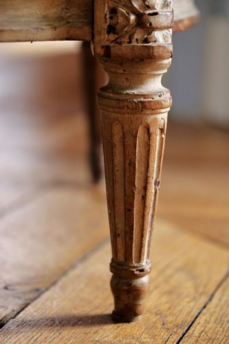 18th century - Pair of lacquered stools