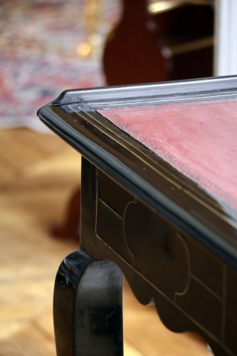 Petit bureau en bois noirci - Galerie Pellat de Villedon