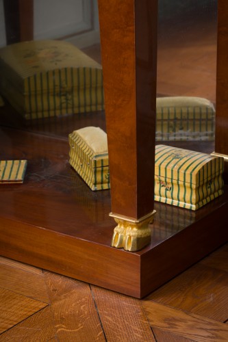XIXe siècle - Paire de tables consoles estampillée Bernard Molitor