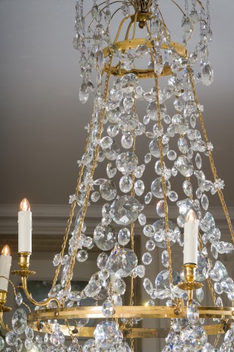Antiquités - Lustre Louis XVI en cristal et bronze doré à six bras de lumière