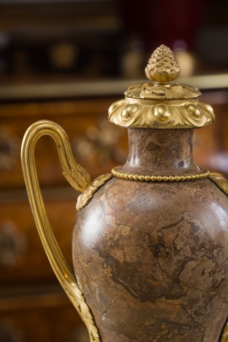 Objet de décoration Cassolettes, coupe et vase - Paire de vases couverts d'époque Louis XVI