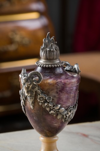 Objet de décoration Cassolettes, coupe et vase - Paire de pots à feu en spath fluor