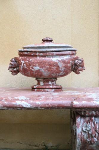 Paire de vases en marbre d'époque Louis XIV - Objet de décoration Style Louis XIV