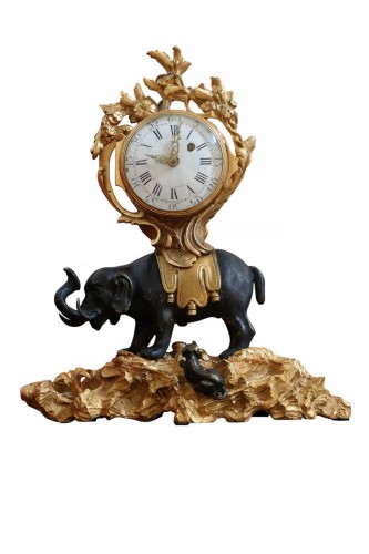 Pendule à l’éléphant d'époque Louis XV