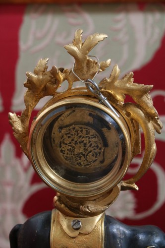 Pendule à l’éléphant d'époque Louis XV - Galerie Pellat de Villedon