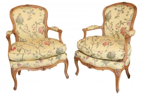 Paire de fauteuils Louis XV  estampillée J. Boucault