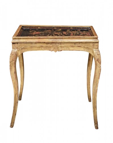 Table en cabaret d'époque Louis XV