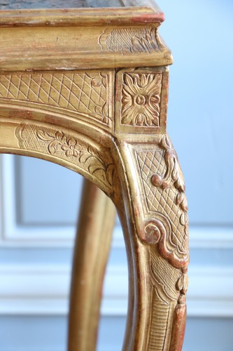 XVIIIe siècle - Table en cabaret d'époque Louis XV