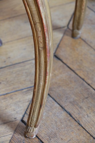 Antiquités - Table en cabaret d'époque Louis XV