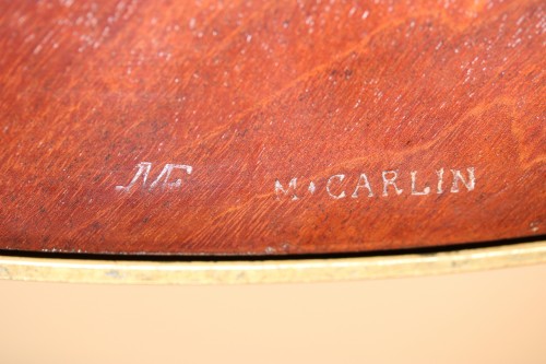 Antiquités - Tripod guéridon in mahogany, stamped Martin Carlin and JME