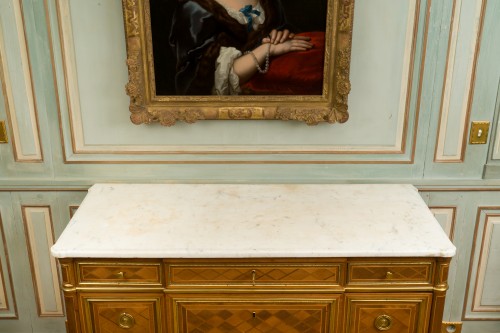 Antiquités - Commode Louis XVI, estampillé Weisweiler
