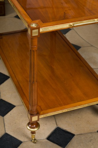 XVIIIe siècle - Table desserte d’époque Louis XVI, estampillée de Pierre Garnier