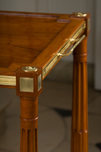 Louis XVI - Table desserte d’époque Louis XVI, estampillée de Pierre Garnier